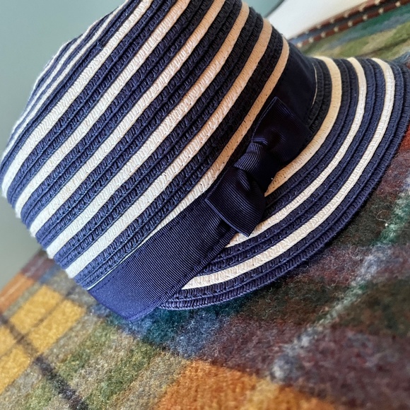 Gymboree navy and white striped nautical short-brimmed sun hat - Picture 2 of 6